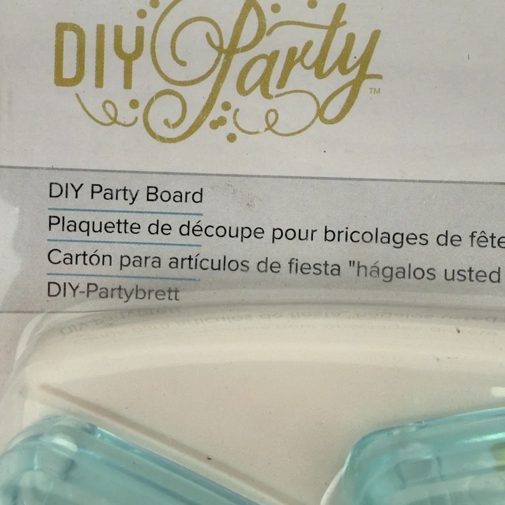 We R Memory Keepers DIY Party Punch Board 660555 Paper Crafts New